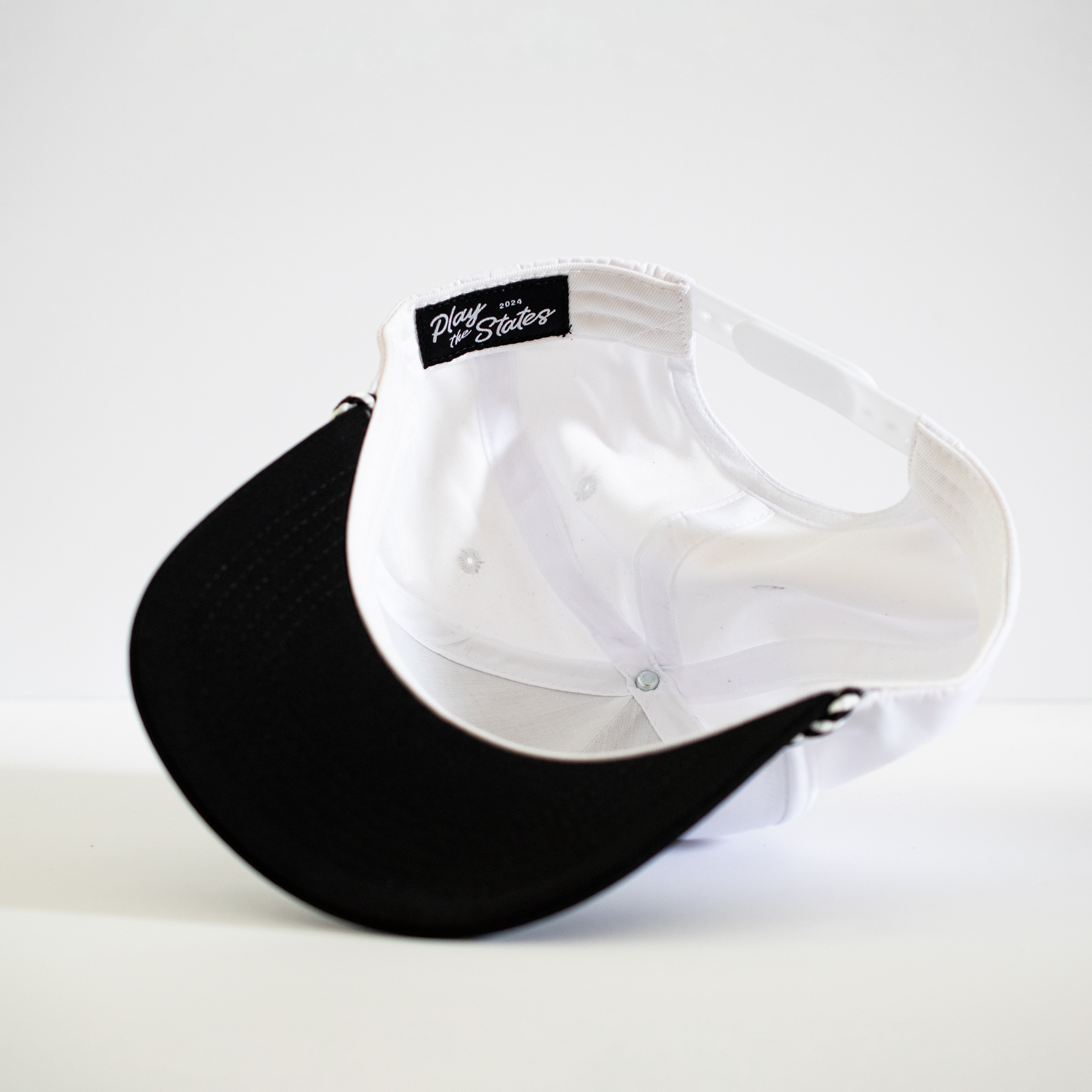 Wisconsin Golf Co Performance Hat - White